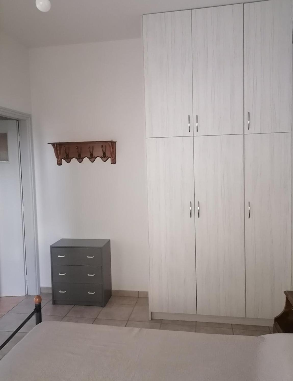 מונמבאסיה Sophie'S Traditional Hospitality Appartment מראה חיצוני תמונה